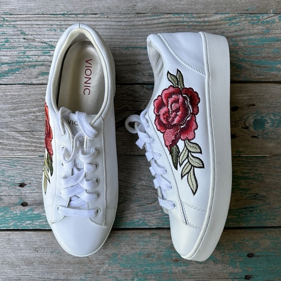 Vionic Shoes - Vionic Syra Leather Sneakers Shoes White Size 9 Red Roses Flower Embroidered EUC